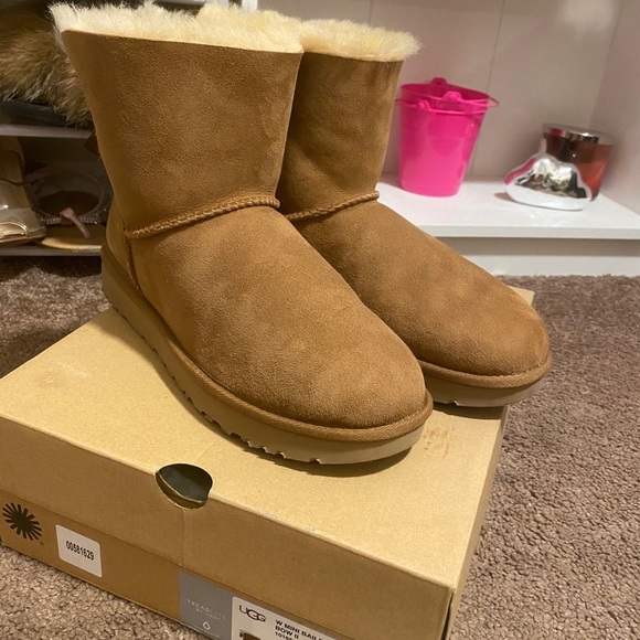 UGG Shoes - Size 9 Ugg boots.